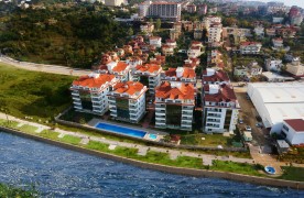 Kestel Toprak River Star sitesinde satılık 1+1 eşyalı daire