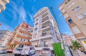 Alanya Merkezde Satılık Sıfır 1+1 Daire