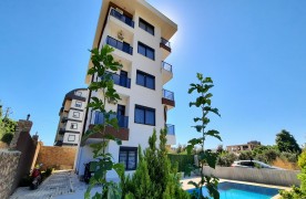 Eşyalı Yüzme Havuzlu Satılık 2+1 Daire - Alanya, Oba